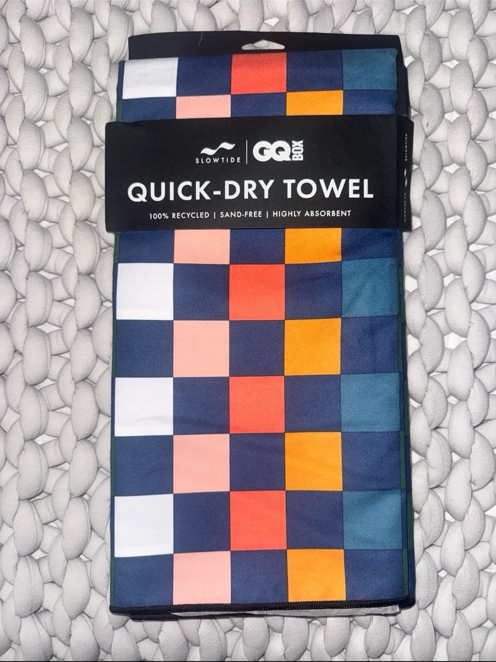 New Slowtide Quick-Dry Beach Pool Travel Camping Towel, Sand-Free! New with tags